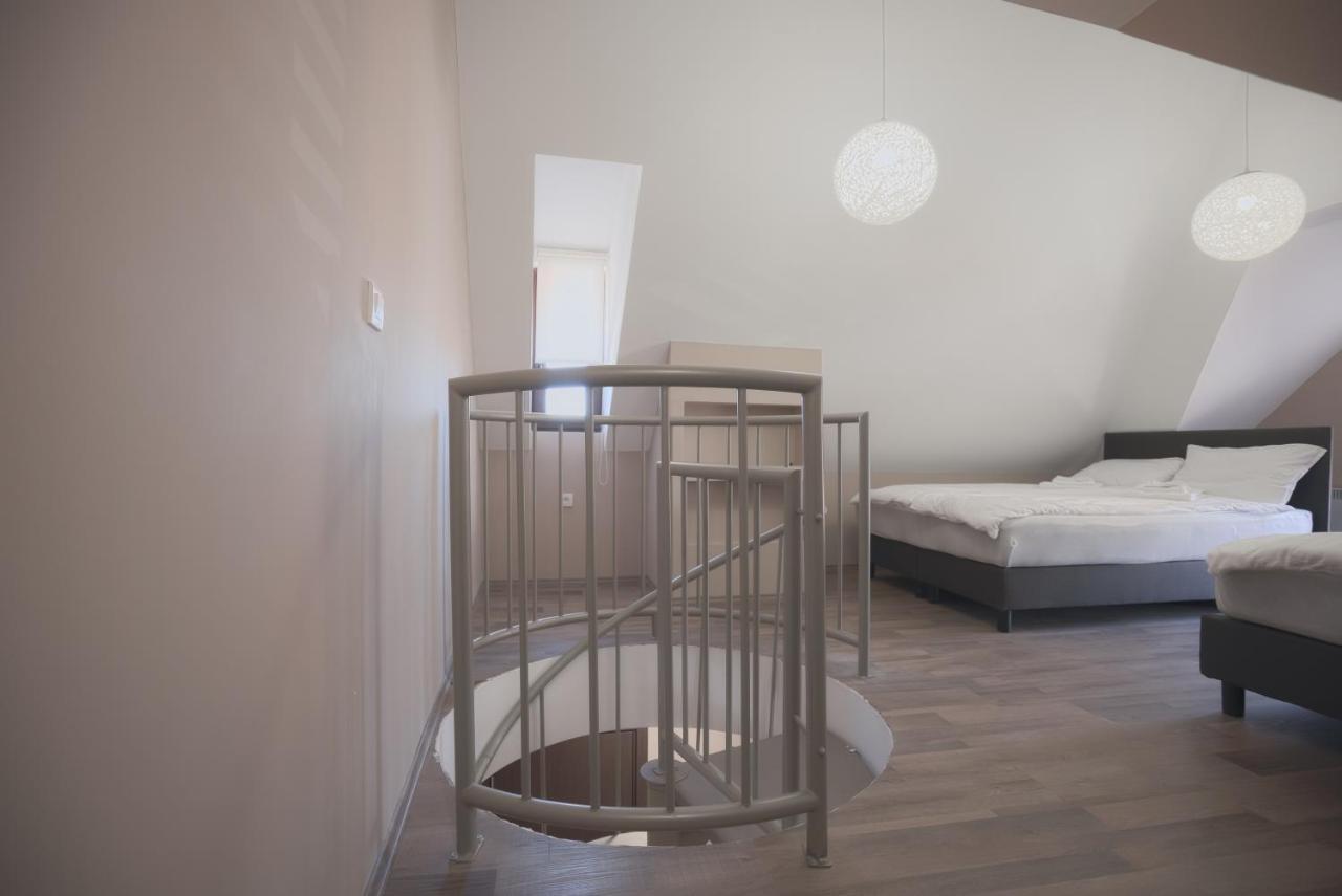 Belvedere Hills Luxury And